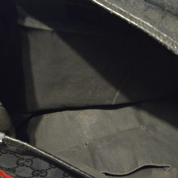 Authentic Gucci GG Supreme Monogram Web Stripe Crossbody Messenger Bag Unisex - Picture 7 of 9